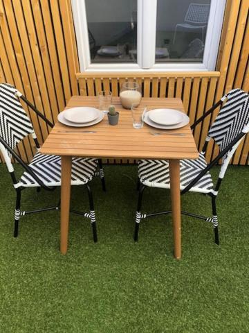 Apartament Un Coin De Verdure Dans Le Centre De St Etienne Saint-Etienne  Zewnętrze zdjęcie